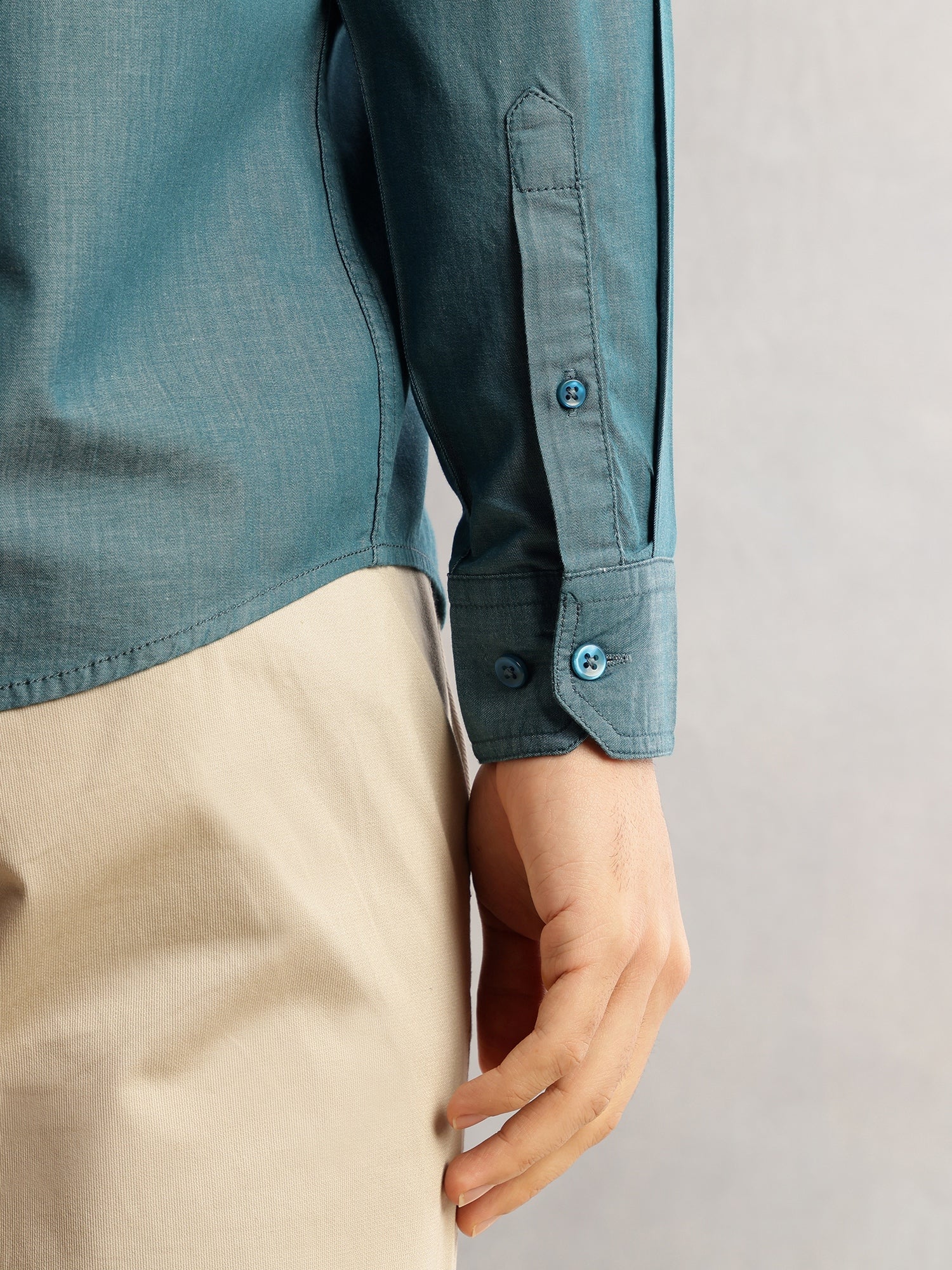 Thomas Scott Men Green Slim Fit Long Sleeves Spread Collar Chambray 100% Cotton Casual Shirt