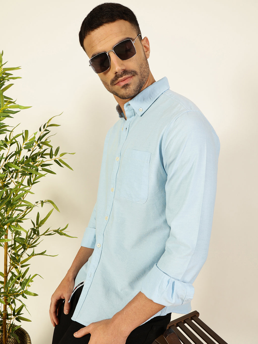 Thomas Scott Men Light Blue Slim Fit Long Sleeves Button-Down Collar 100% Cotton Casual Shirt