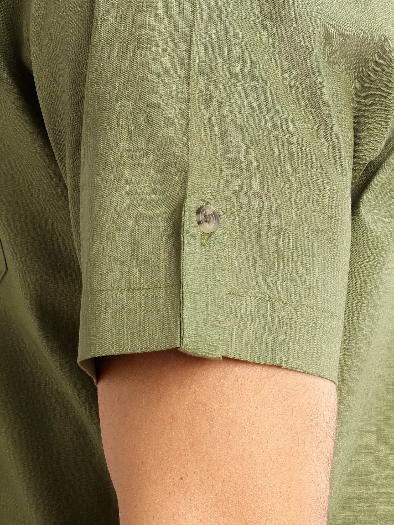 Thomas Scott Men Olive Regular Fit Short Sleeves Spread Collar 100% Cotton Casual Shirt