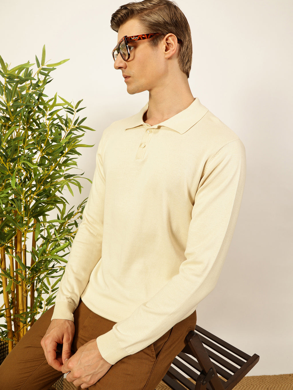 Thomas Scott Men Off White Regular Fit Long Sleeves Solid 100% Cotton Knitted Polo Collar T-shirt