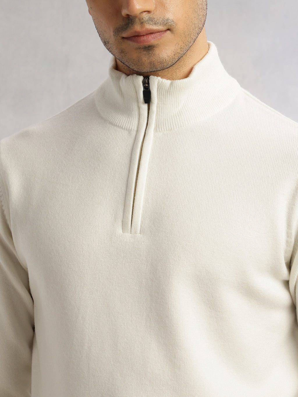 White Regular Fit Long Sleeves High Neck Solid Knitted Pullover Sweatshirt