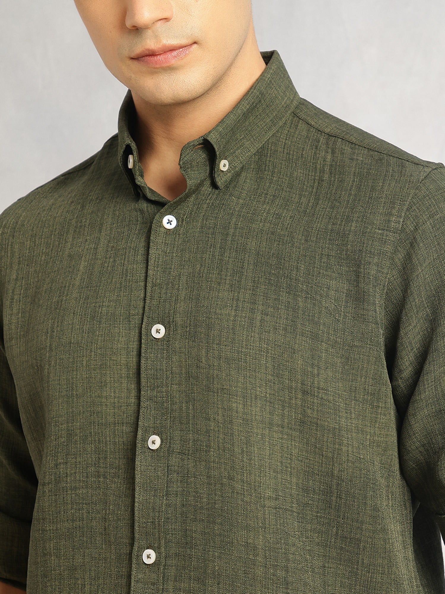Thomas Scott Men Forest Green Slim Fit Long Sleeves Button-Down Collar Polyester Casual Shirt