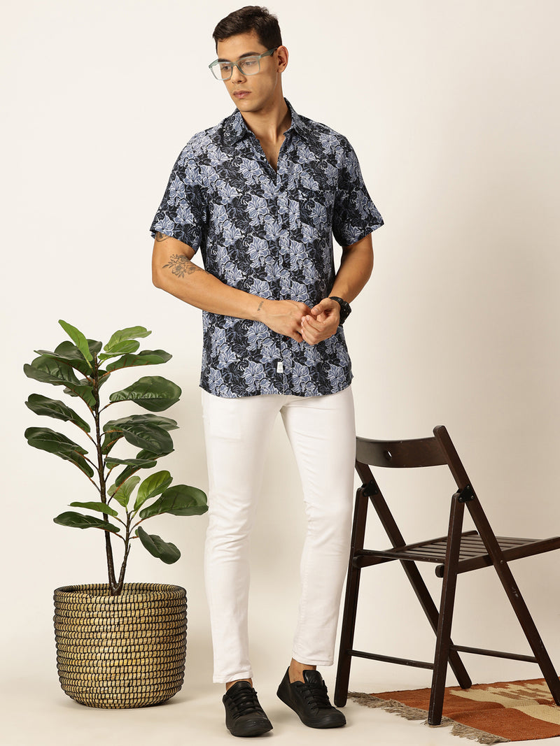 Thomas Scott Men Navy Blue Regular Fit Short Sleeves Spread Collar Floral Printed Casual Shirt
