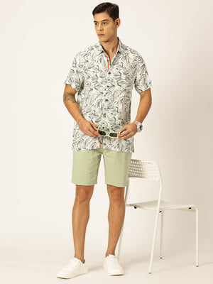 Green Regular Fit Short Sleeves Spread Collar Tropical Printed Casual Shirt For Men