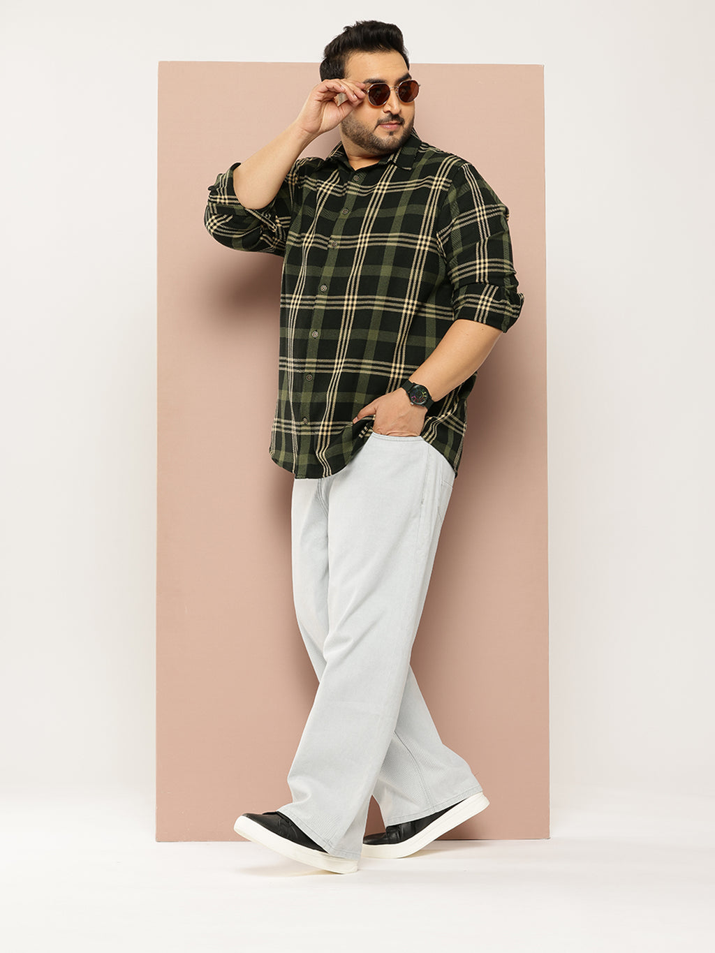 Thomas Scott Men Black Plus Size Regular Fit Long Sleeves Spread Collar Shepherd Checks 100% Cotton Casual Shirt
