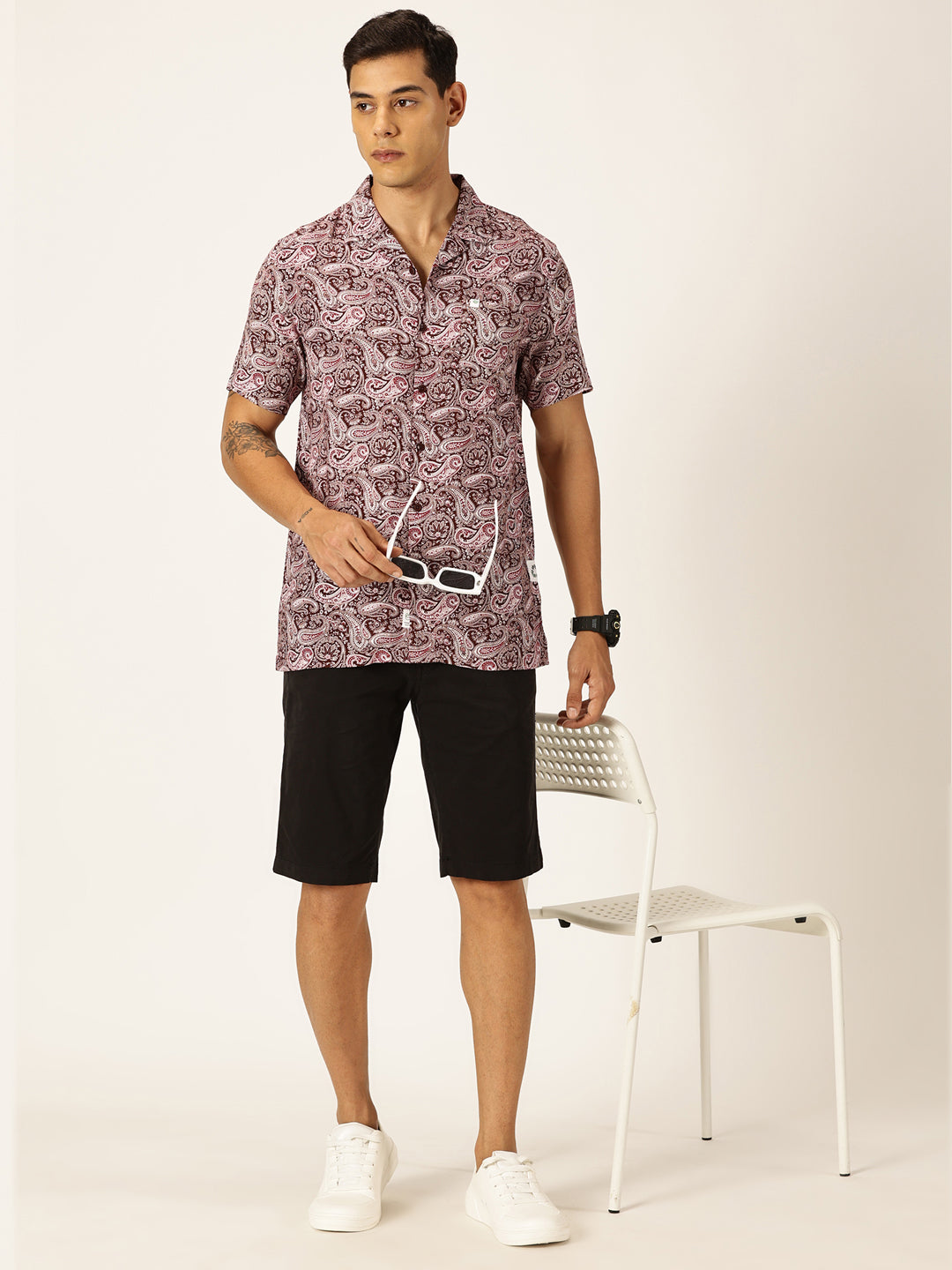 Thomas Scott Men Maroon Regular Fit Short Sleeves Cuban Collar Abstract Printed Casual Shirt