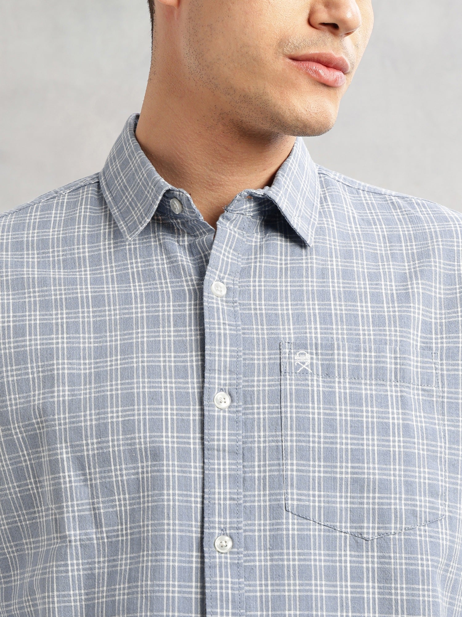 Thomas Scott Men Blue Slim Fit Long Sleeves Spread Collar Tartan Checks Cotton Linen Casual Shirt