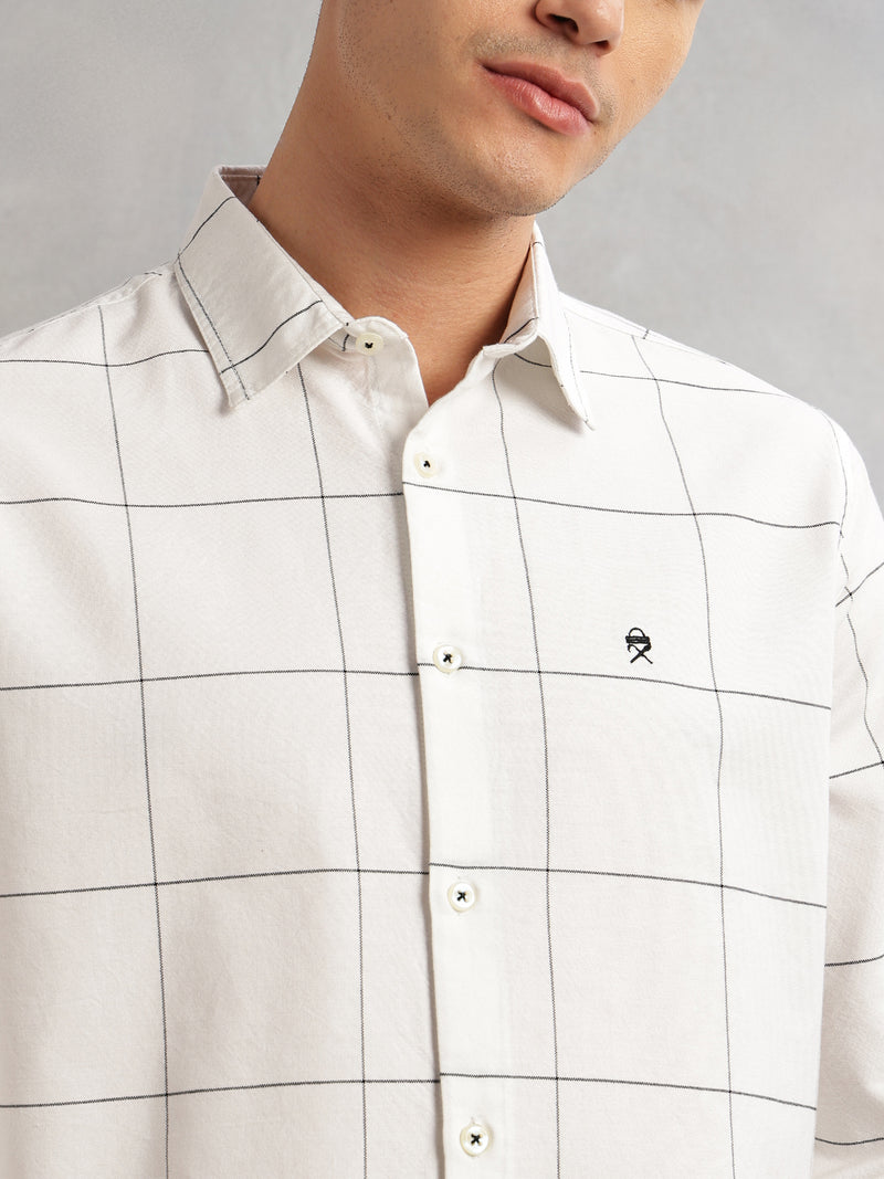 Thomas Scott Men White Slim Fit Long Sleeves Spread Collar Windowpane Check 100% Cotton Twill Casual Shirt