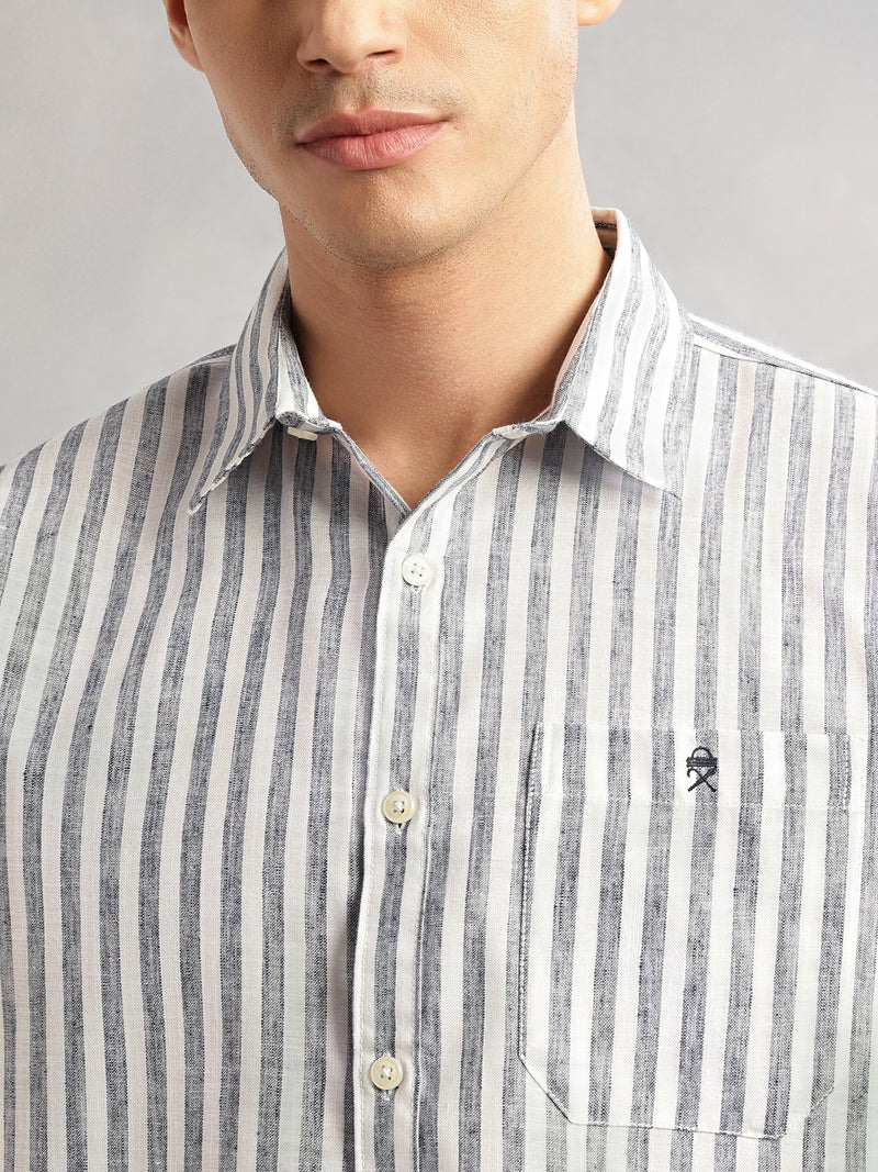 Thomas Scott Men Navy Slim Fit Long Sleeves Spread Collar Vertical Stripes Cotton Linen Casual Shirt
