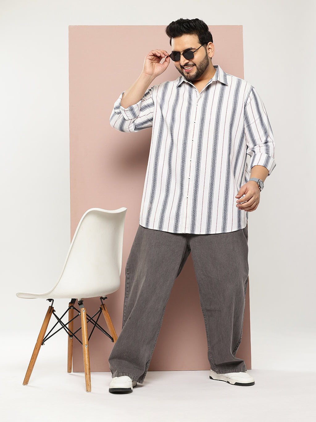 Thomas Scott Men White Plus Size Regular Fit Long Sleeves Spread Collar Multi Striped 100% Cotton Casual Shirt