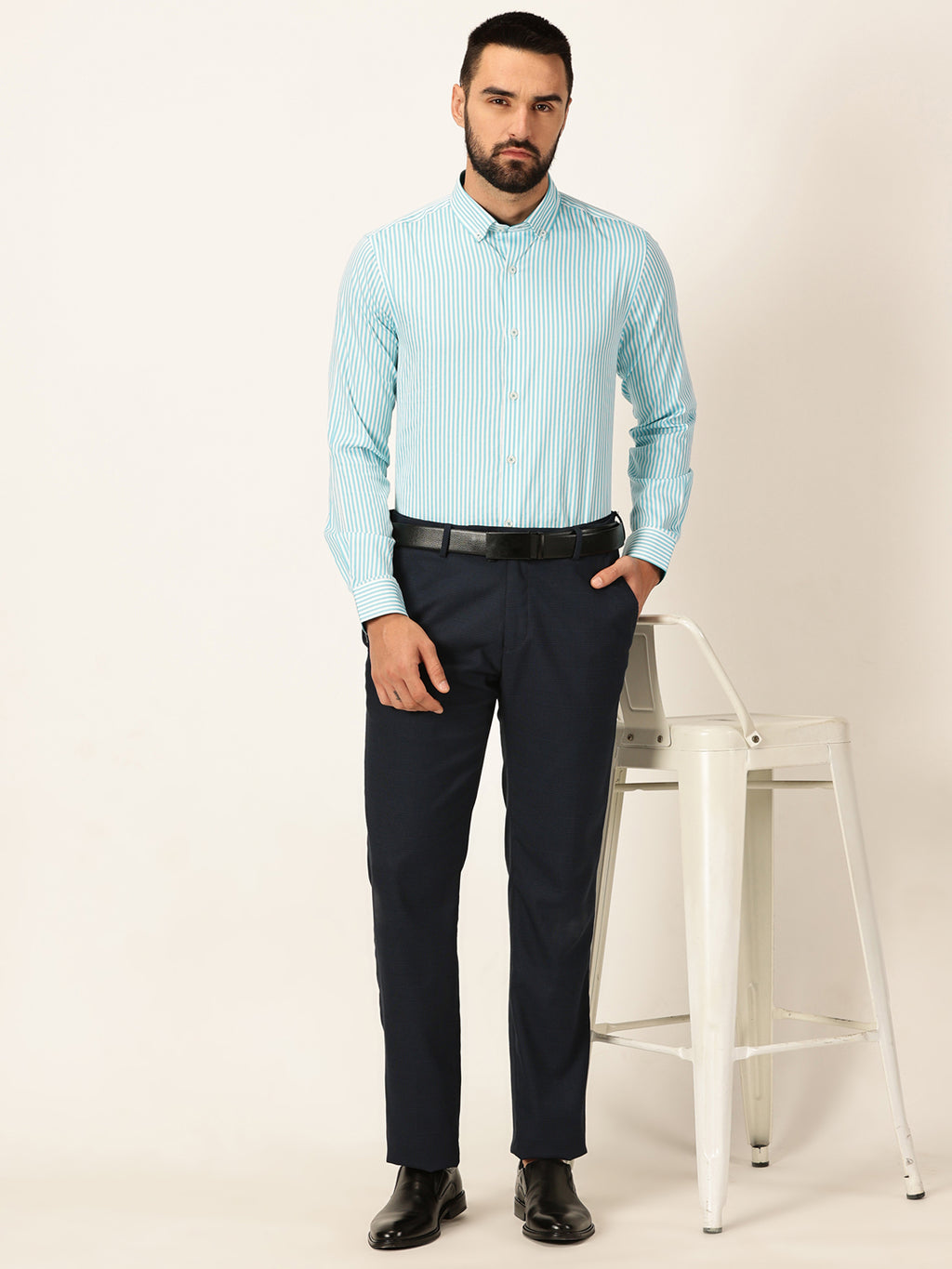 Thomas Scott Men Aqua Regular Fit Long Sleeves Button-Down Collar Pinstripes Cotton Formal Shirt