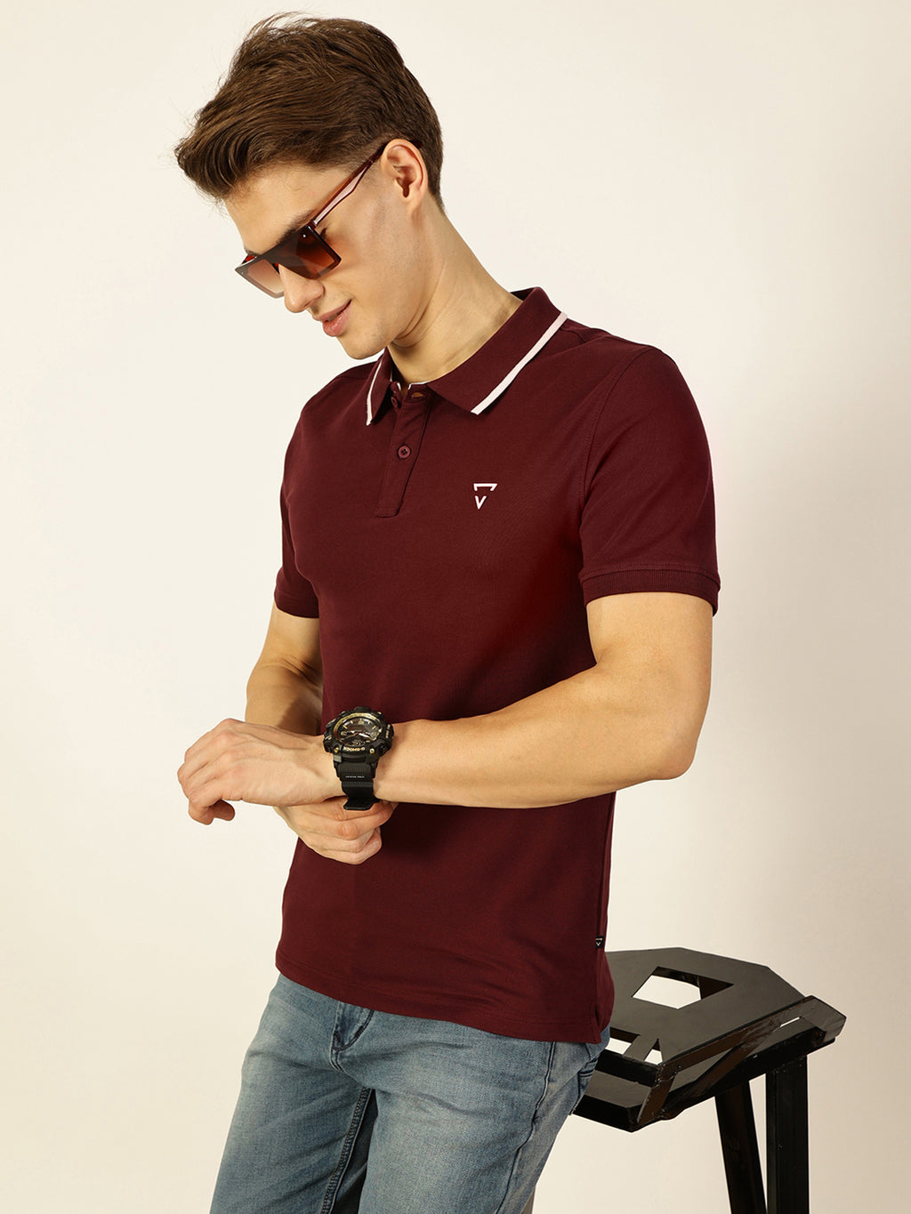 Thomas Scott Men Burgundy Short Sleeves Regular Fit Solid Polo Collar Knitted T-shirt