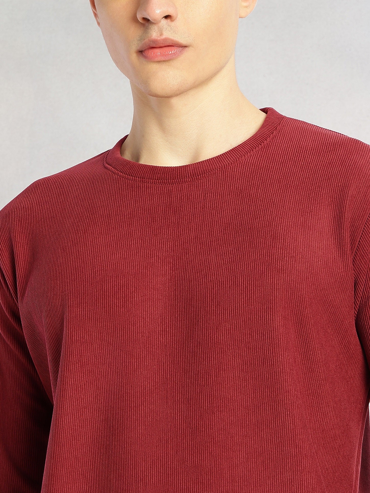 Thomas Scott Men Maroon Regular Fit Long Sleeves Round Neck Solid Polyester Pullover Sweatshirt