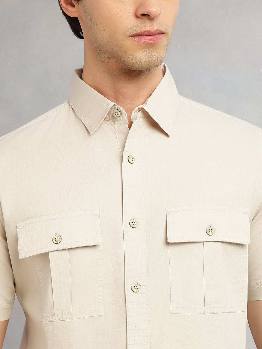 Thomas Scott Men Beige Cricket Club Collection Slim Fit Short Sleeve Spread Collar 2 Flap Pockets Solid Design Cotton Twill Casual Shirt