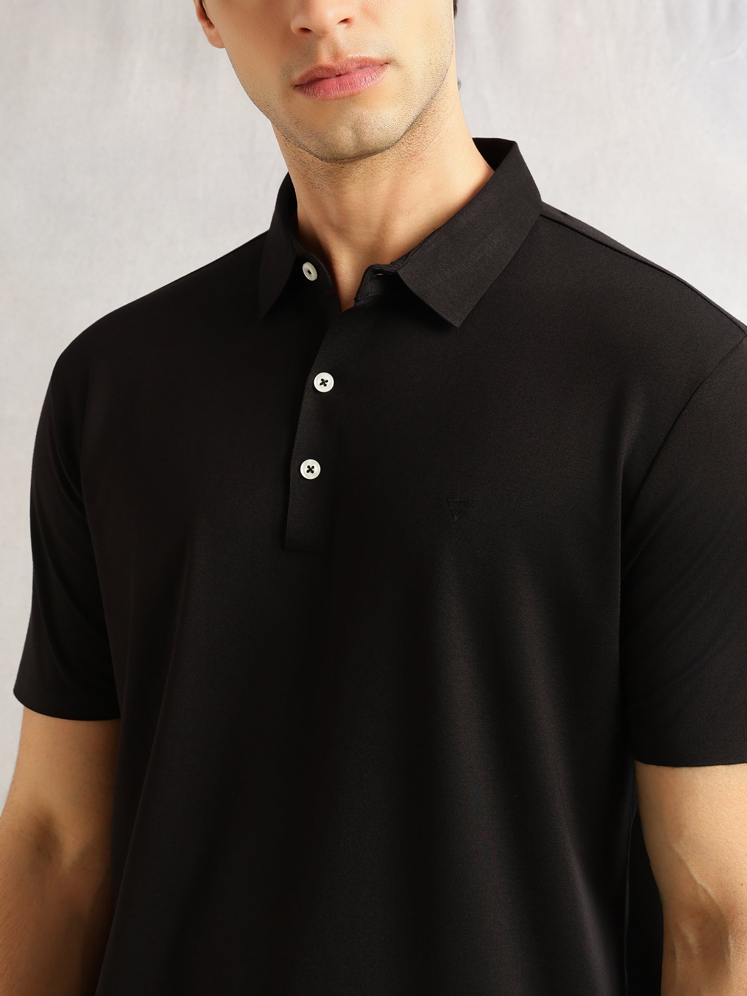Thomas Scott Men Black Regular Fit Short Sleeves Solid Viscose Rayon Knitted Polo Collar Performance T-shirt
