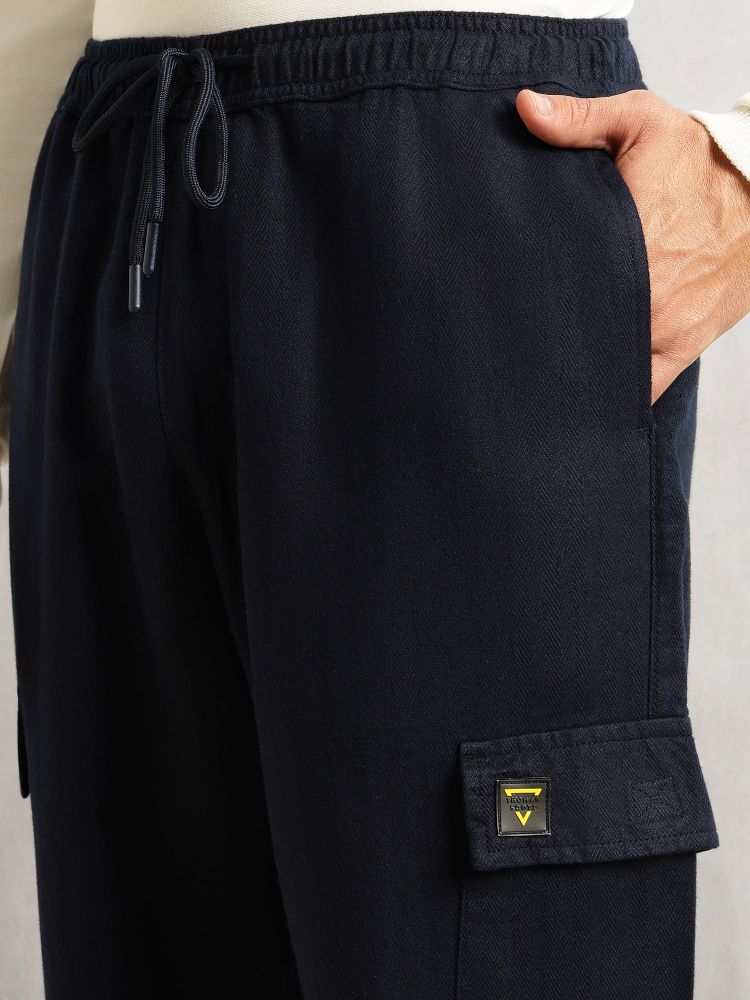 Thomas Scott Men Navy Regular Fit Mid-Rise Linen Cargo Trouser with Drawstring Closure , 5 Pocket Design