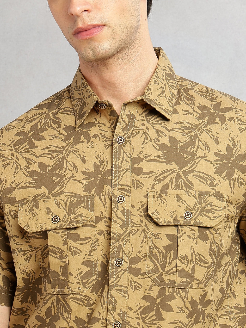 Thomas Scott Men Khaki Slim Fit Short Sleeves Floral Printed Two Flap Chest Pockets Pure Cotton Casual Shirt for Men