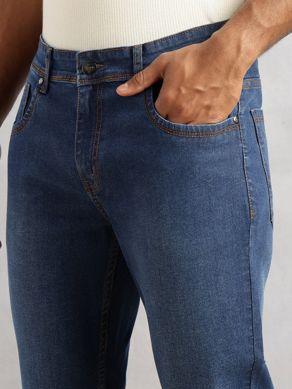 Thomas Scott Men Dark Blue Slim Fit Dark Shade Mid-Rise Clean Look 5 Pocket Design Stretchable Jeans