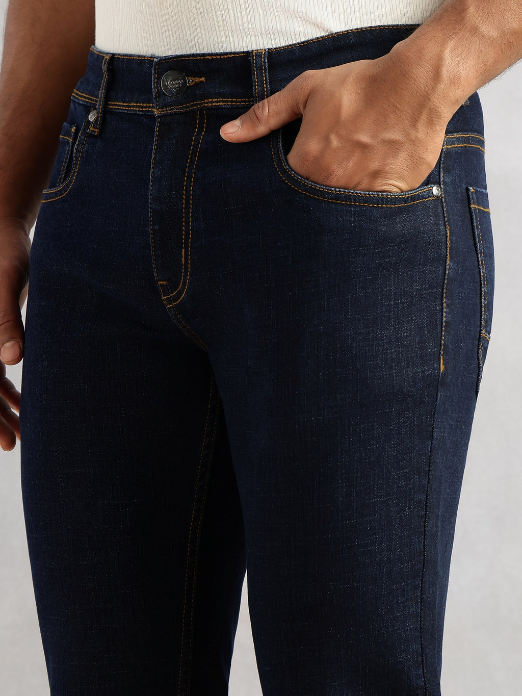 Thomas Scott Men Dark Blue Slim Fit Dark Shade Mid-Rise Clean Look 5 Pocket Design Stretchable Jeans