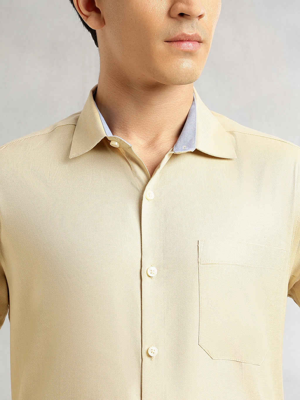 Thomas Scott Men Beige Regular Fit Long Sleeves Spread Collar with Contrast Fabric Solid 100% Cotton Formal Shirt