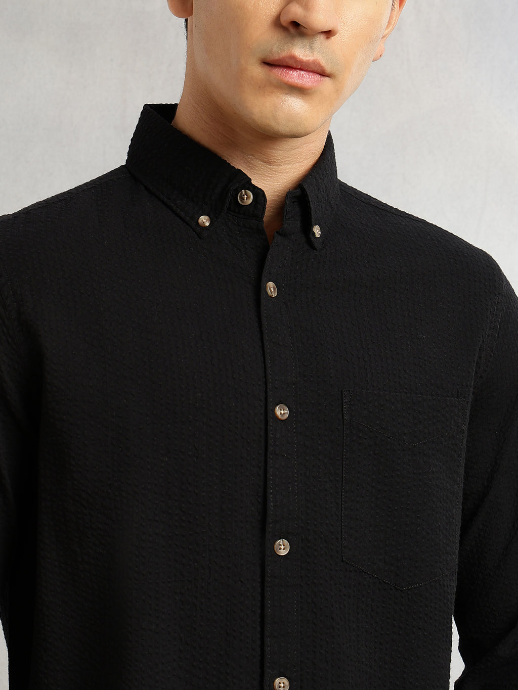 Thomas Scott Men Black Premium Slim Fit Long Regular Sleeves Button-Down Collar Pinstripes 100% Cotton Seersucker Casual Shirt