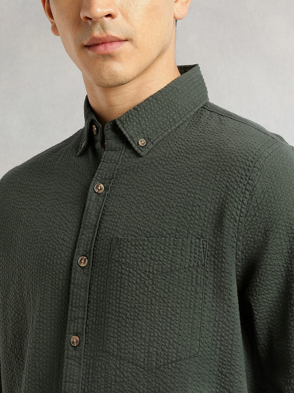 Thomas Scott Men Olive Premium Slim Fit Long Regular Sleeves Button-Down Collar Pinstripes 100% Cotton Seersucker Casual Shirt