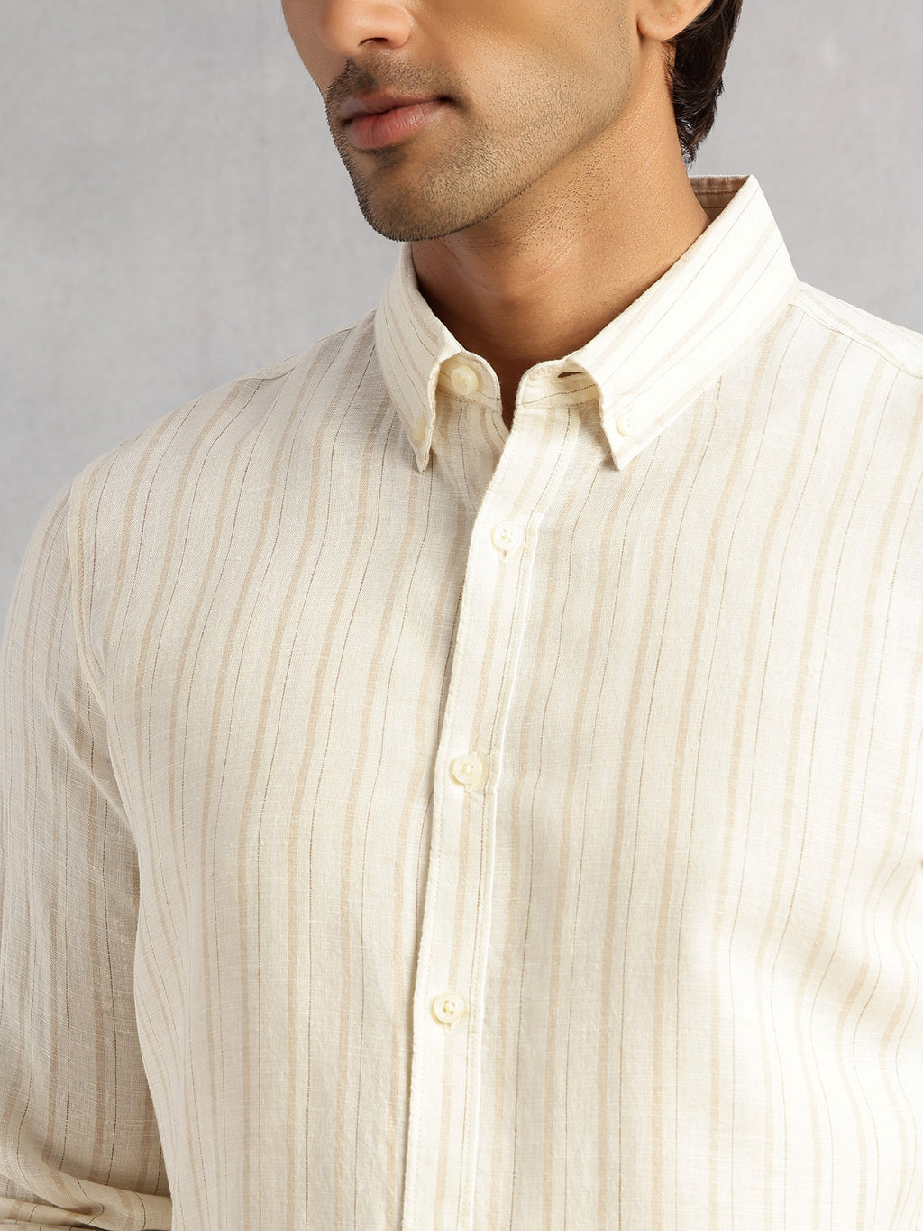 Thomas Scott Men Beige Slim Fit Long Sleeve Button-Down Collar Vertical Striped Linen Casual Shirt