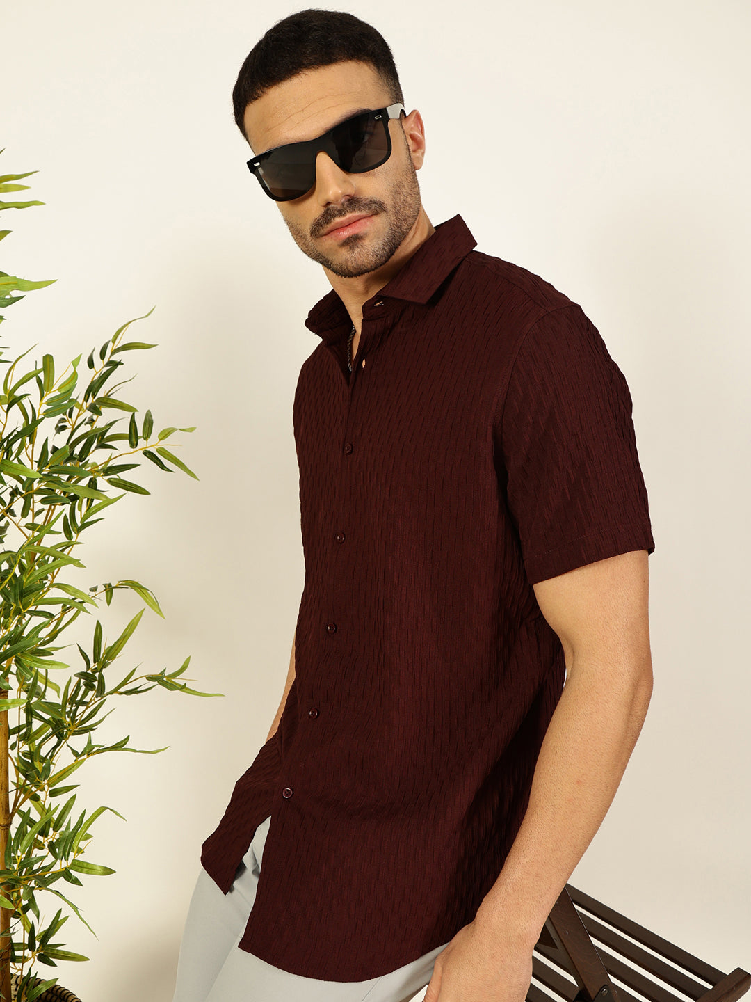 Thomas Scott Men Maroon Premium Short Sleeves Regular Fit Spread Collar Textured Casual Shirt
