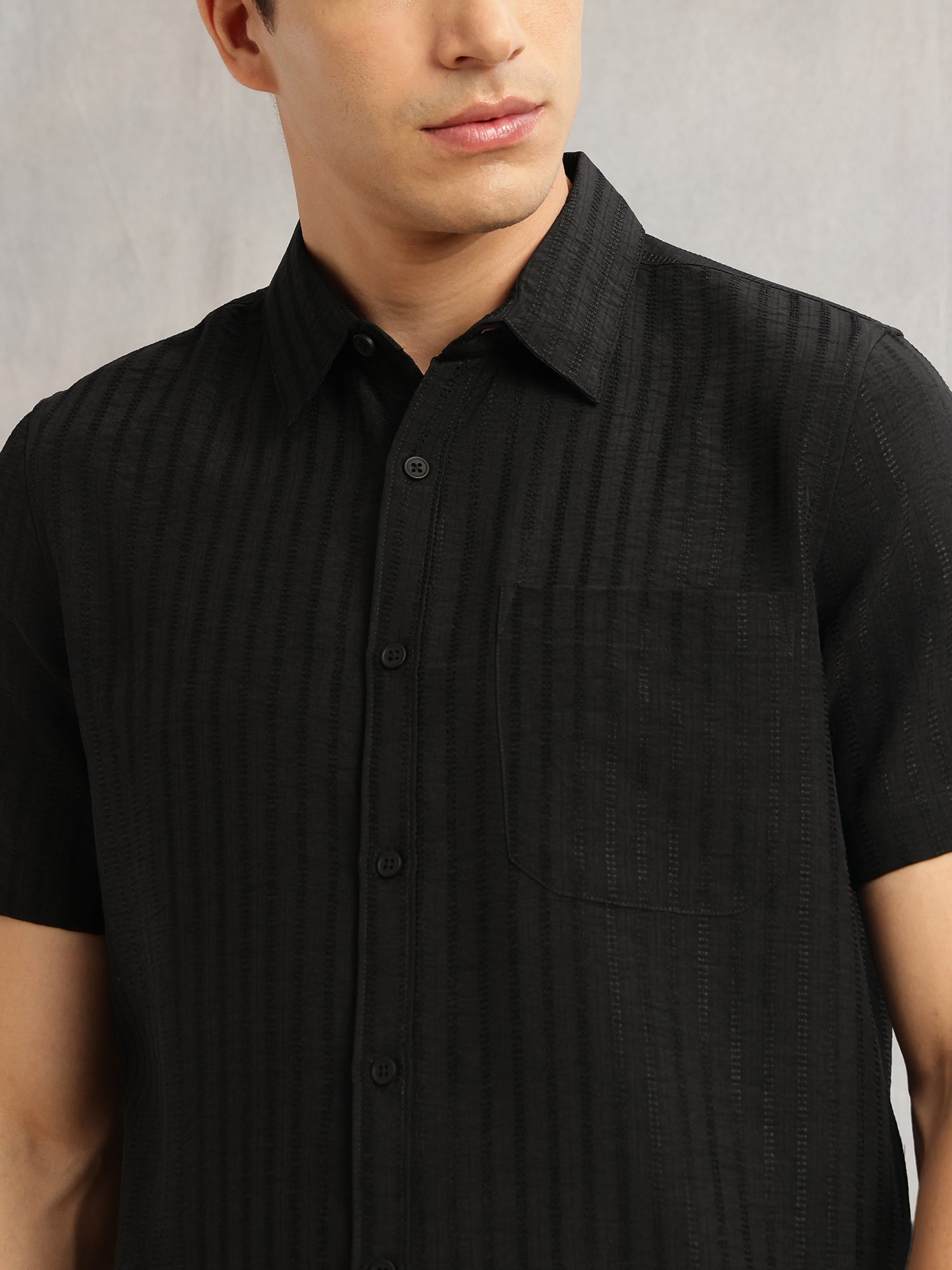 Thomas Scott Men Black Premium Regular Fit Short Sleeves Spread Collar Polyester Casual Shirt