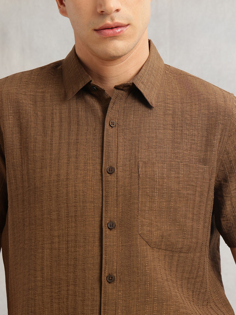 Thomas Scott Men Brown Premium Regular Fit Short Sleeves Spread Collar Polyester Casual Shirt