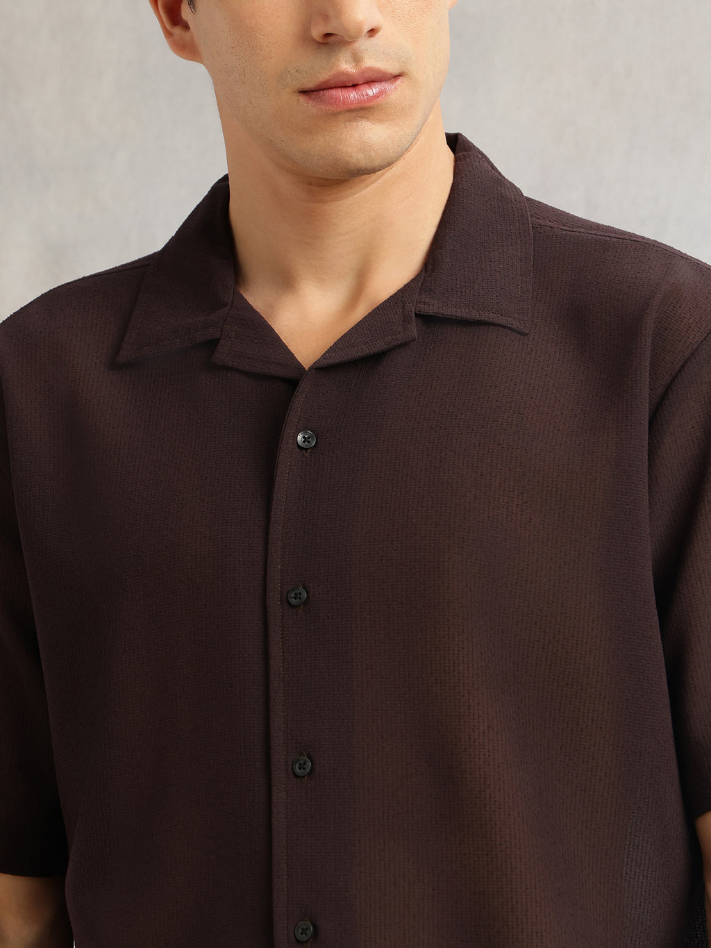 Thomas Scott Men Brown Premium Oversize Fit Short Sleeves Camp Collar Textured Polyester Casual Shirt