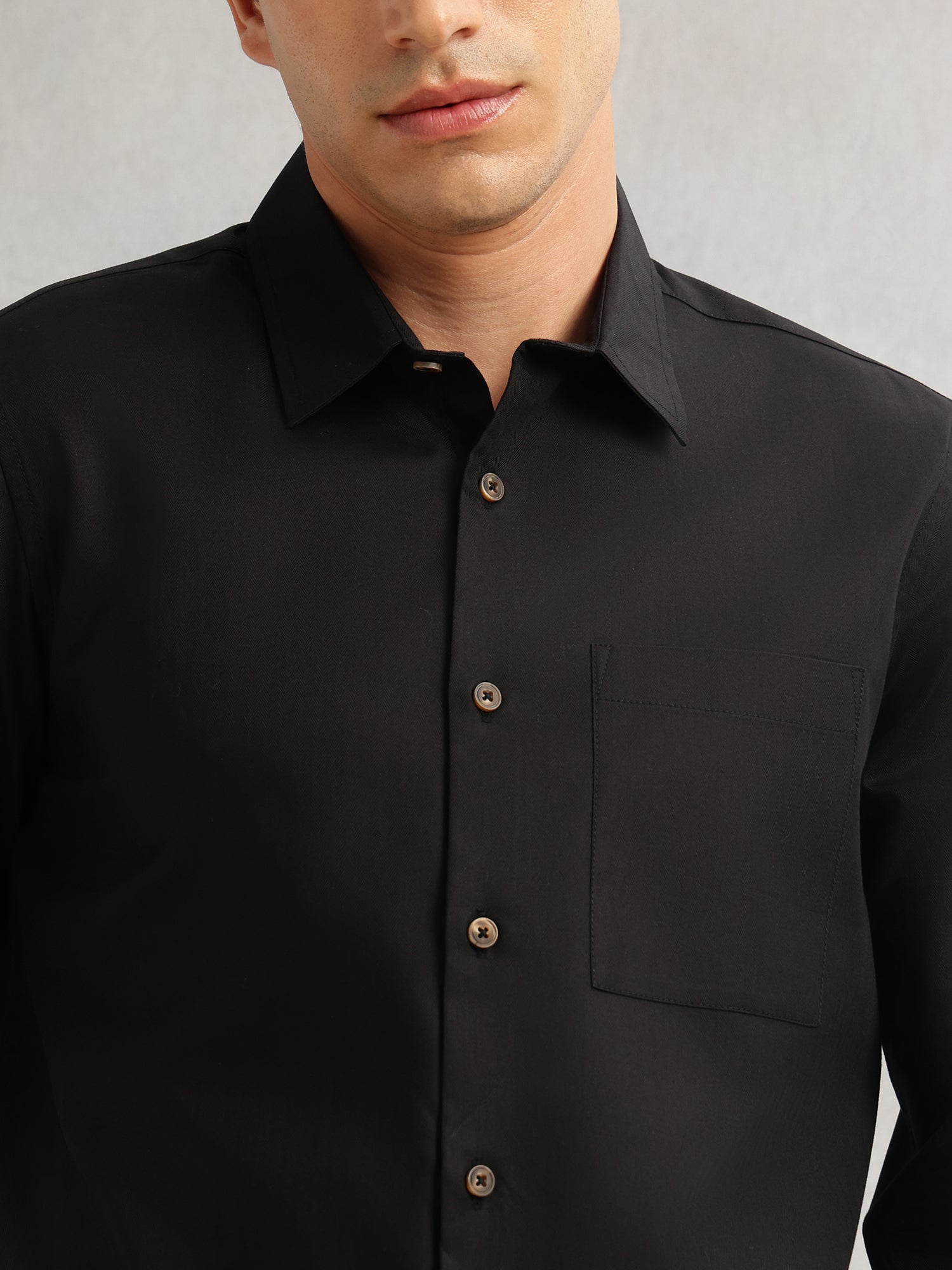 Thomas Scott Men Black Premium Regular Fit Long Sleeves Spread Collar Textured 100% Cotton Casual Shirt