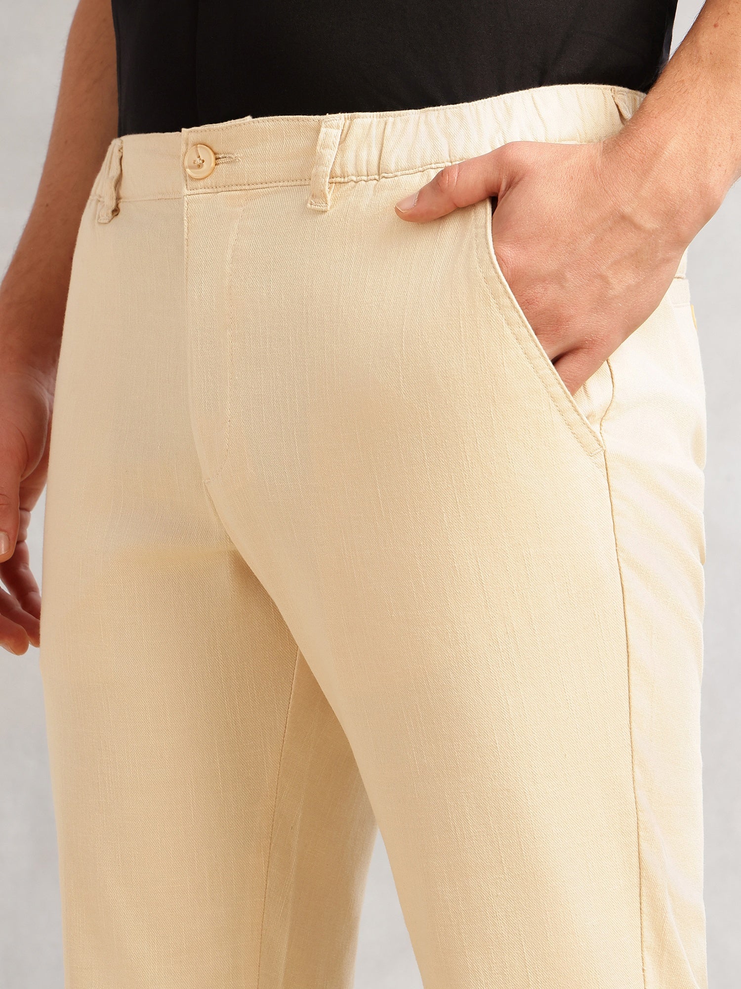 Cream Straight Fit Mid-Rise Solid 4 Pockets Woven Chinos Trouser For Men