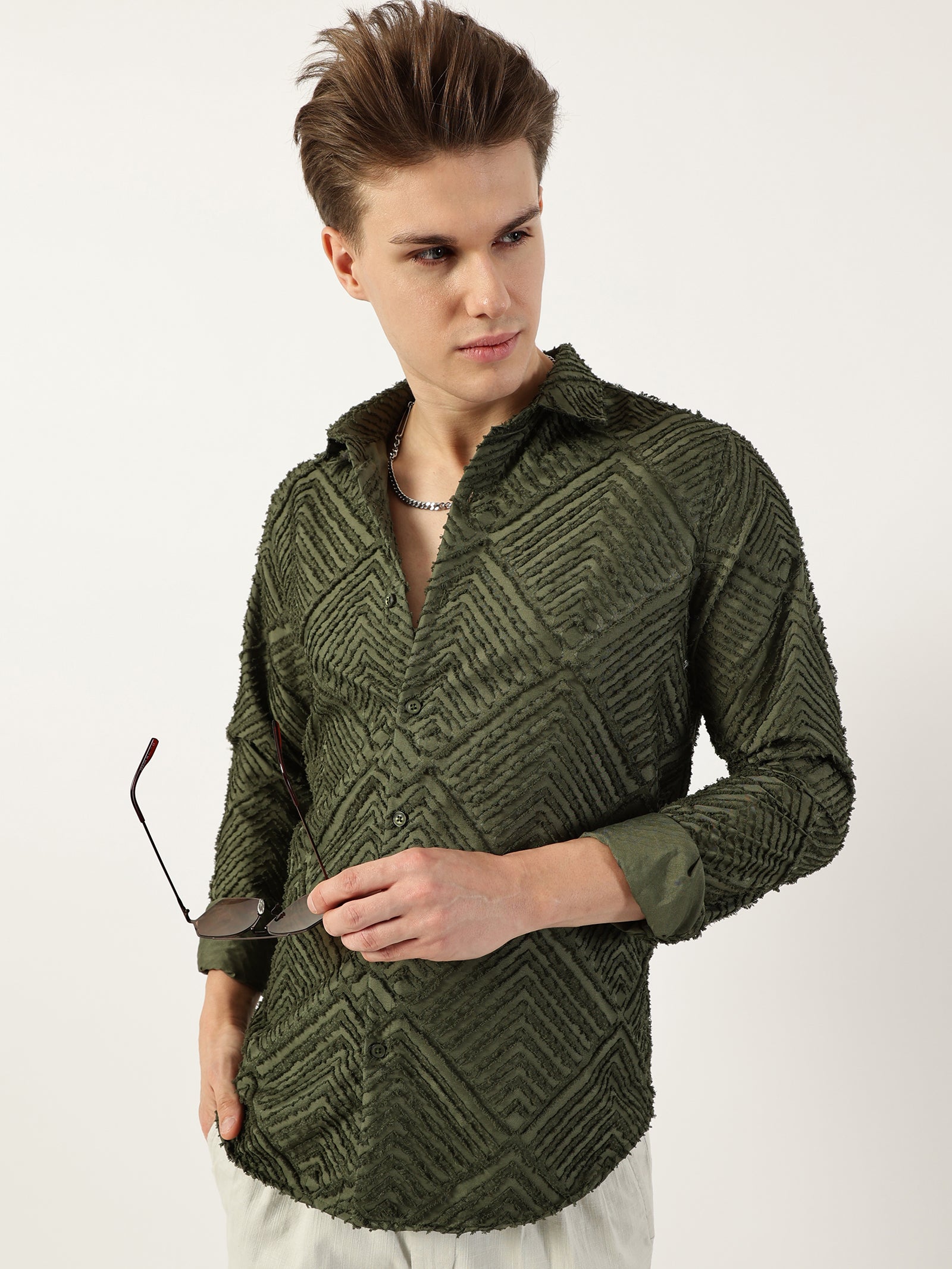 Thomas Scott Men Green Premium Long Sleeves Slim Fit Spread Collar Textured Casual Shirt