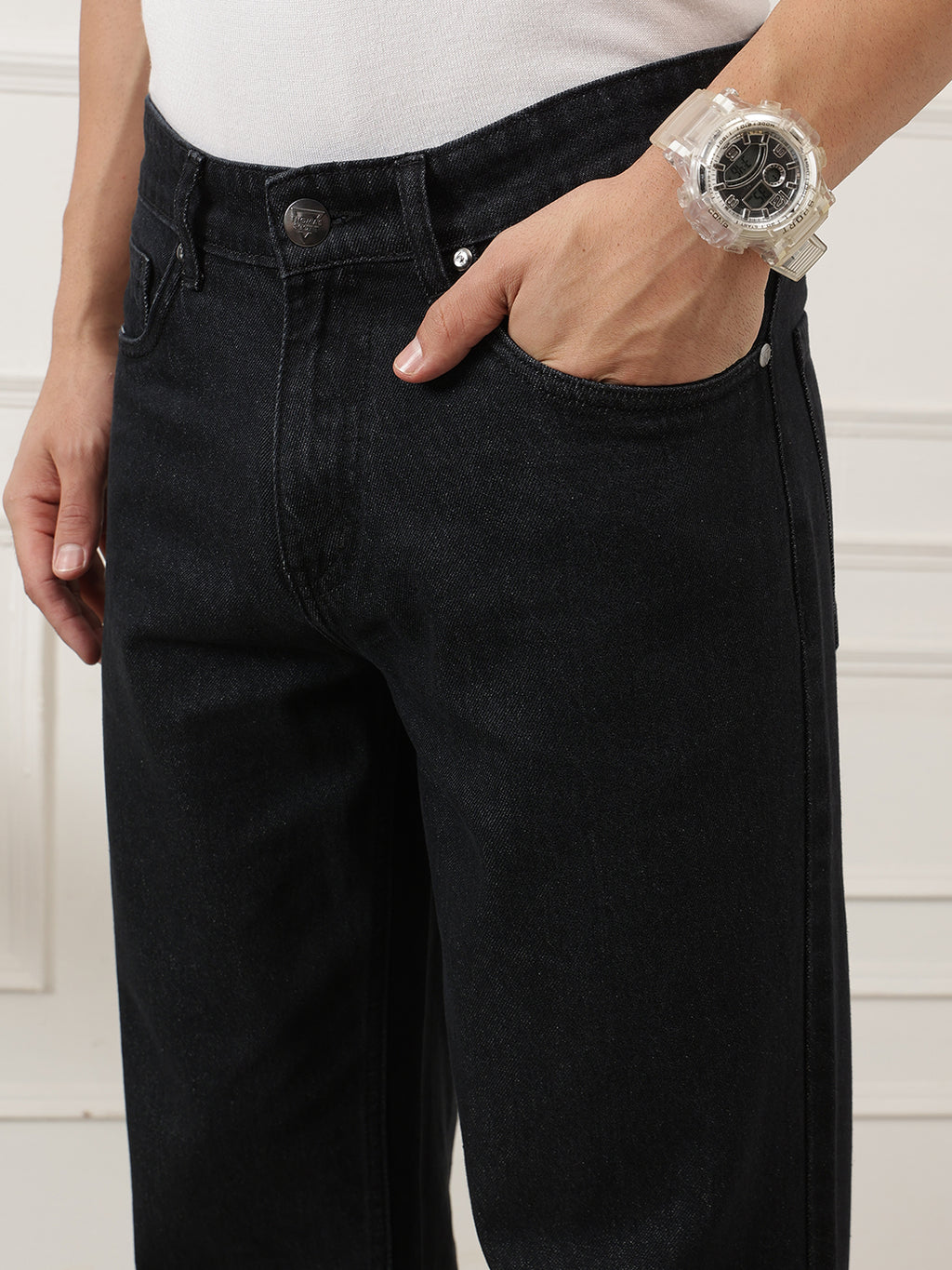 Black Smart Baggy Fit Mid-Rise No Faded Clean Look Non-Stretchable Jeans For Men