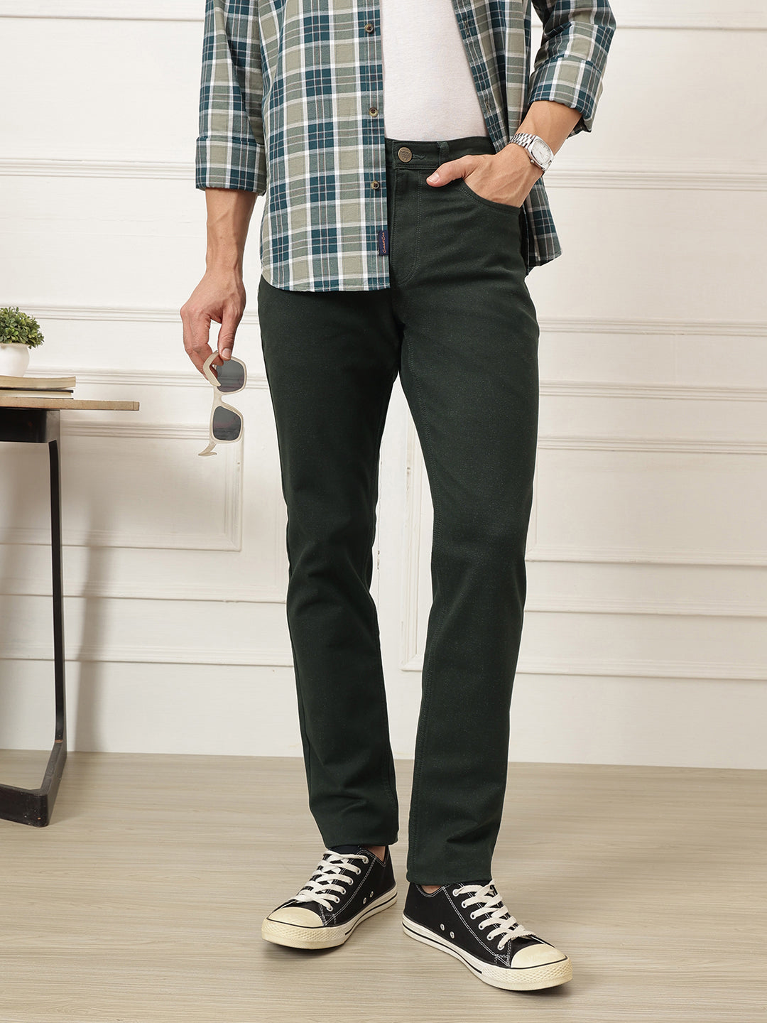 Olive Smart Straight Fit Mid-Rise Solid Woven Trouser For Men