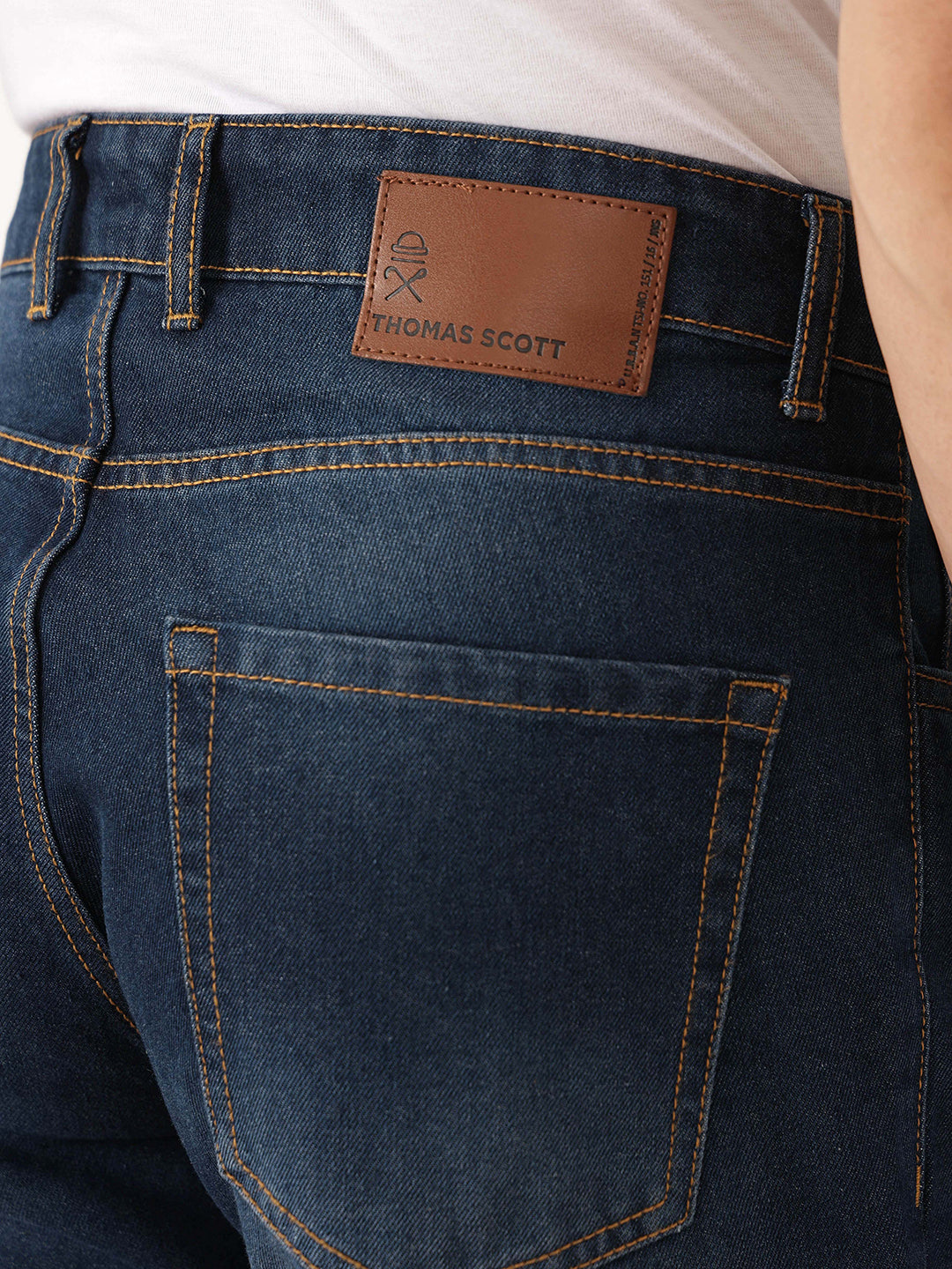 Thomas Scott Men Dark Blue Baggy Fit Dark Shade Clean Look Non Stretchable Jeans