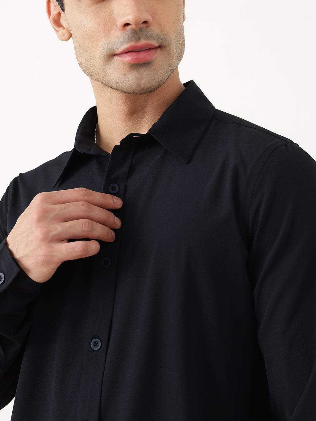 Thomas Scott Men Premium Navy Slim Fit Long Sleeves Spread Collar Solid Casual Shirt