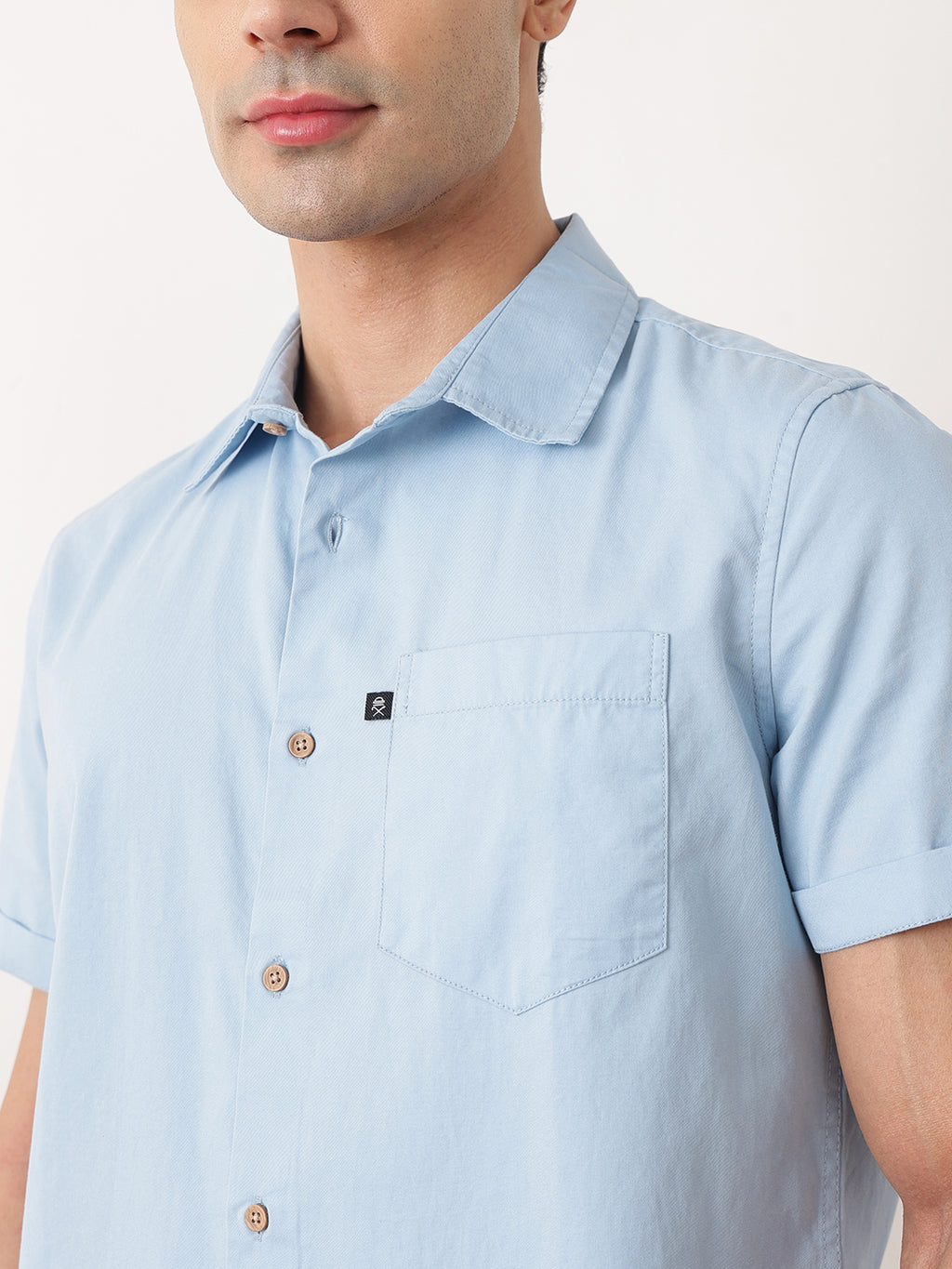 Thomas Scott Men Blue Premium Slim Fit Short Sleeves Spread Collar Solid Cotton Twill Casual Shirt