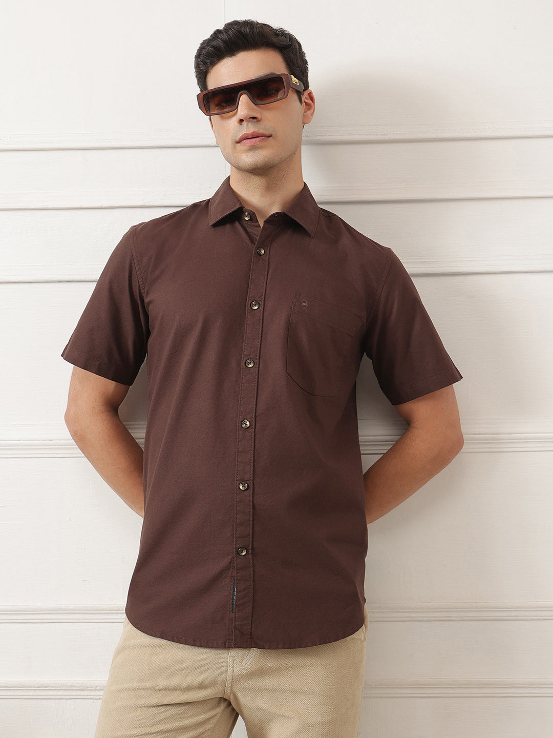 Coffee Regular Fit Short Sleeve Spread Collar Solid Oxford Cotton Casual Shirt For Men