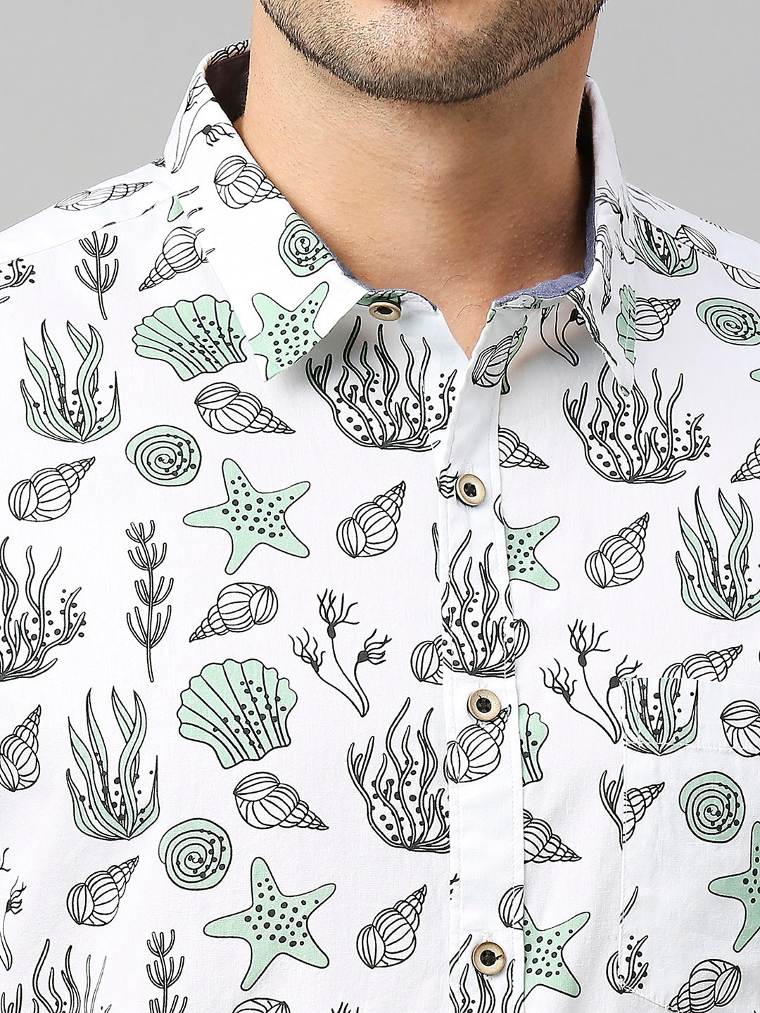 Thomas Scott Men Grey Classic Short Sleeves Slim Fit Spread Collar Floral Printed Cotton Casual Shirt