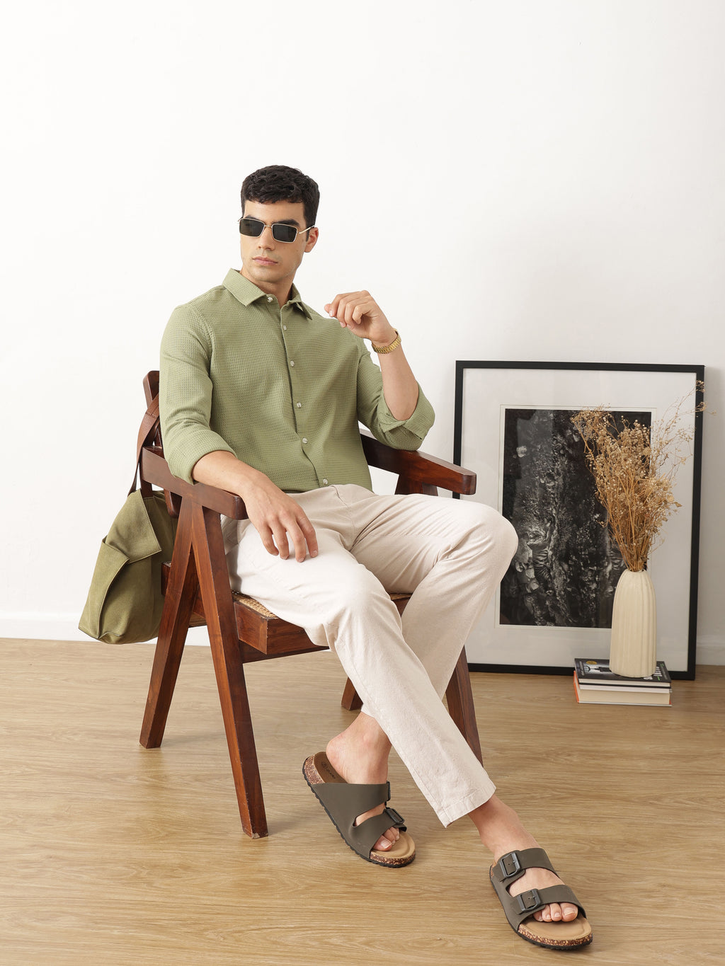 Thomas Scott Men Premium Olive Regular Fit Long Sleeves Spread Collar Textured Casual Shirt