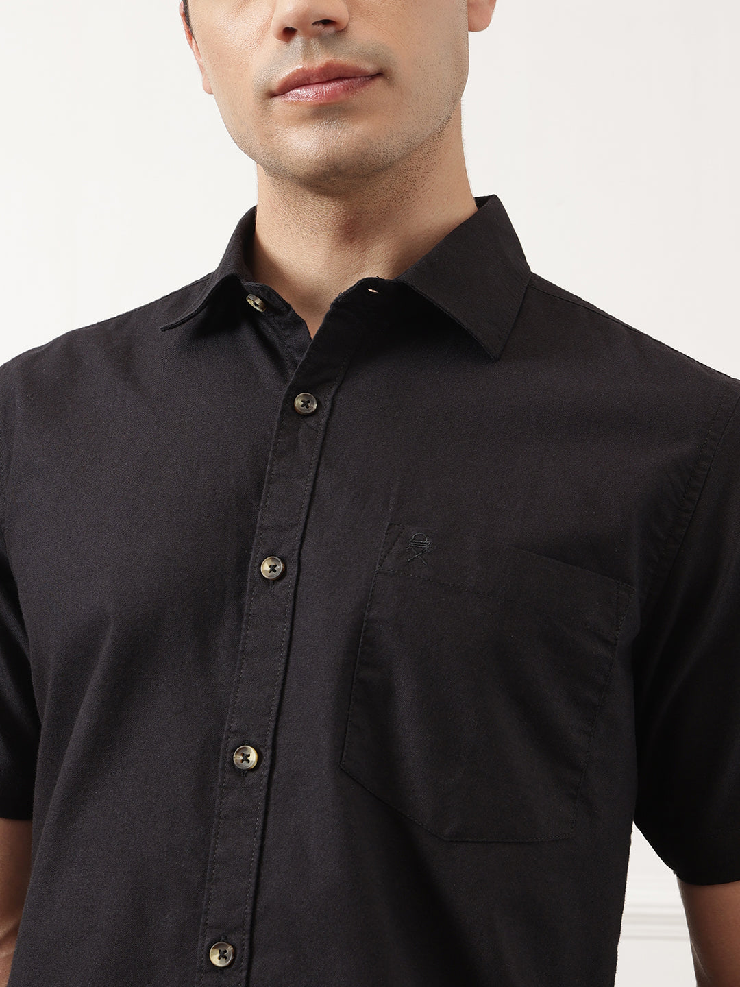 Black Regular Fit Short Sleeve Spread Collar Solid Oxford Cotton Casual Shirt For Men