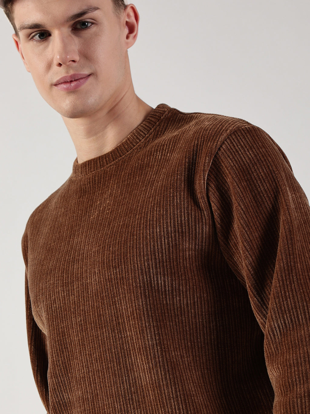 Brown Solid Anti Odour Sweatshirt