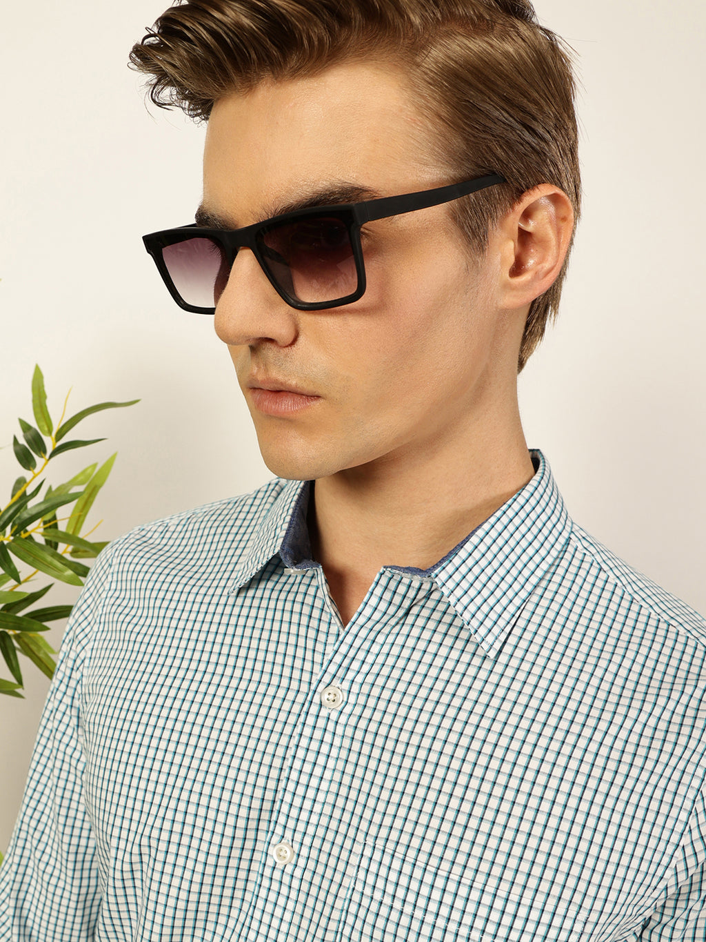 Thomas Scott Men Smart Spread Collar Micro Checked Cotton Slim Fit Casual Shirt