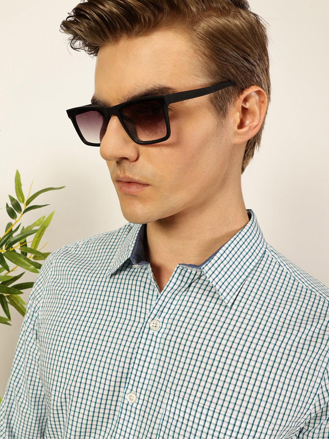 Thomas Scott Men Smart Spread Collar Micro Checked Cotton Slim Fit Casual Shirt
