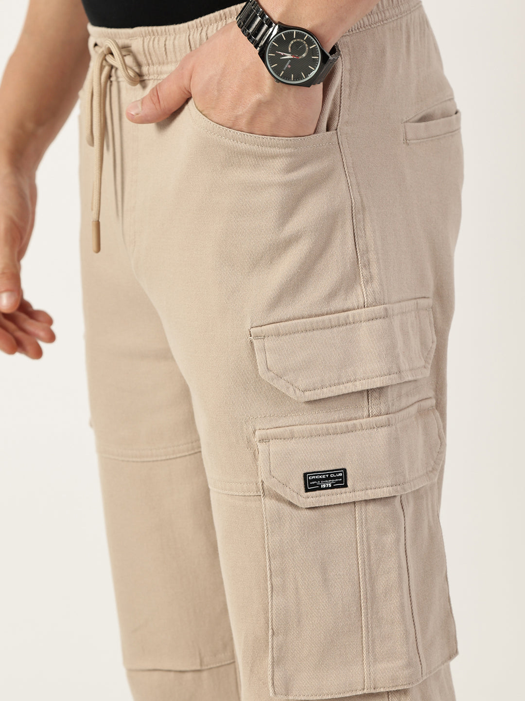 Thomas Scott Men Cream Relaxed Straight Fit Cargos Trousers