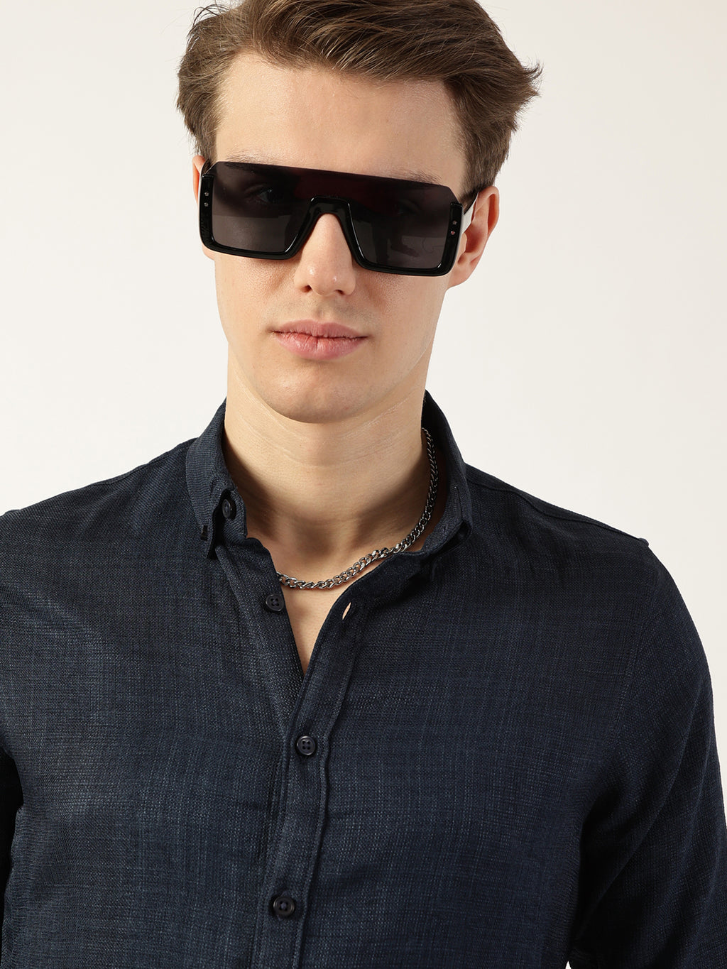 Thomas Scott Men Navy Classic Button-Down Collar Solid Slim Fit Casual Shirt