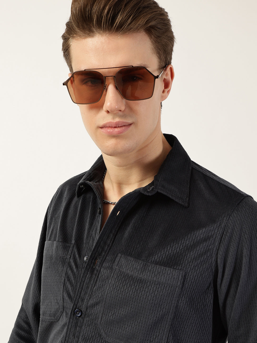 Thomas Scott Men Dark Grey Classic Spread Collar Textured Slim Fit Casual Shirt