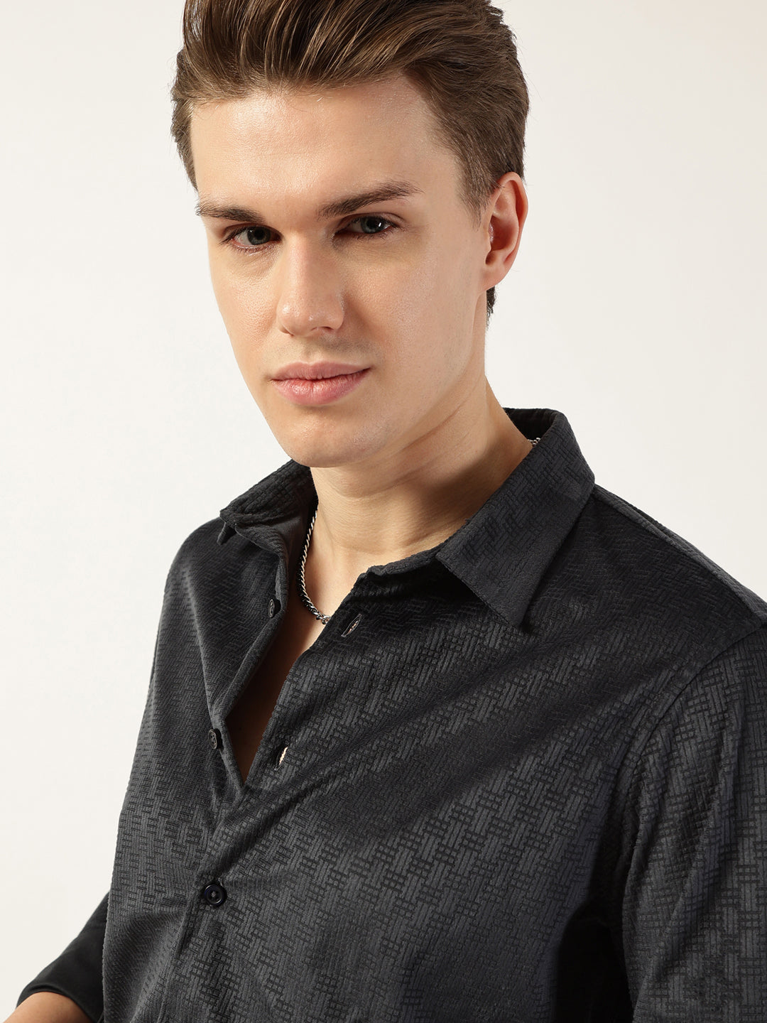 Thomas Scott Men Dark Grey Classic Spread Collar Textured Solid Slim Fit Casual Shirt